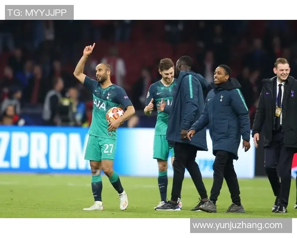 2018年欧冠决赛回顾:标准列与阿贾克的巅峰对决与精彩瞬间分析 2018年欧冠决赛回顾:标准列与阿贾克的巅峰对决与精彩瞬间分析