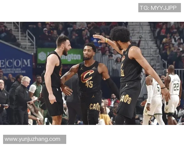 密尔沃基雄鹿与克里夫兰骑士的精彩对决分析与赛季展望 密尔沃基雄鹿与克里夫兰骑士的精彩对决分析与赛季展望